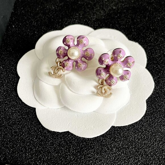 Chanel earrings - Picture 3 of 5